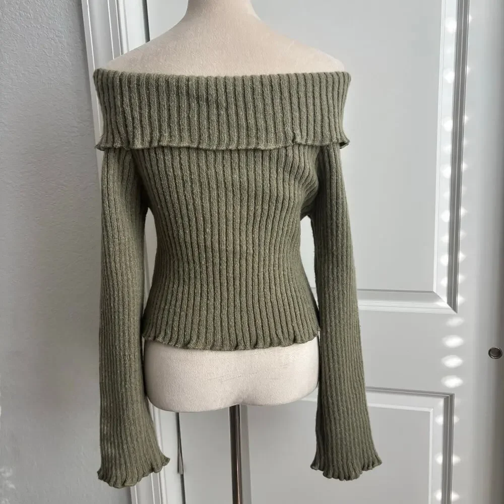 NWT By Together Off Shoulder Ribbed Knit Sweater Top m Olive Green‎ Bell Sleeve